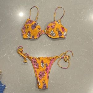 White Fox Tahiti bikini set